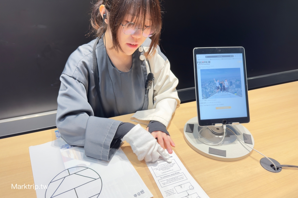 SHIBUYA SKY現場拍照服務櫃檯,提供專業攝影與照片購買選項