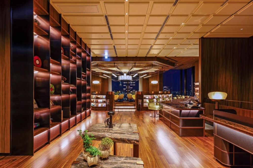 大阪盛泰樂豪華酒店大廳