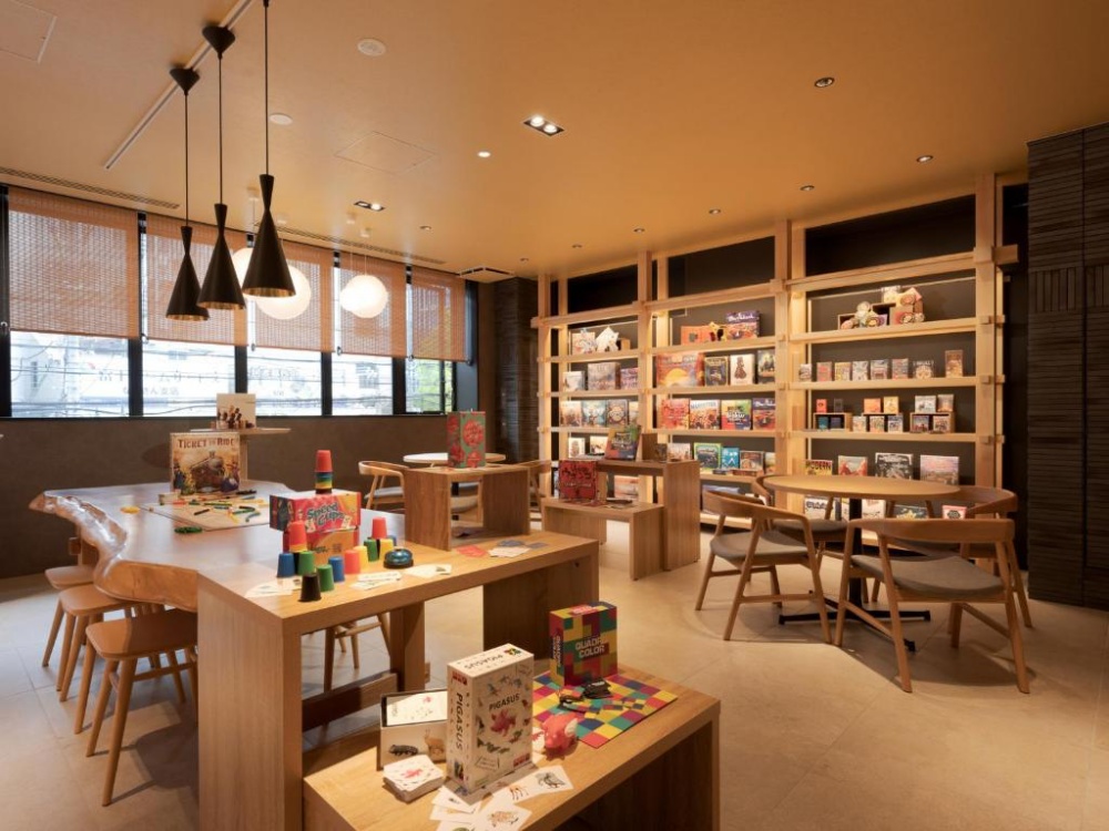 MIMARU大阪 難波STATION的繪本和遊戲區